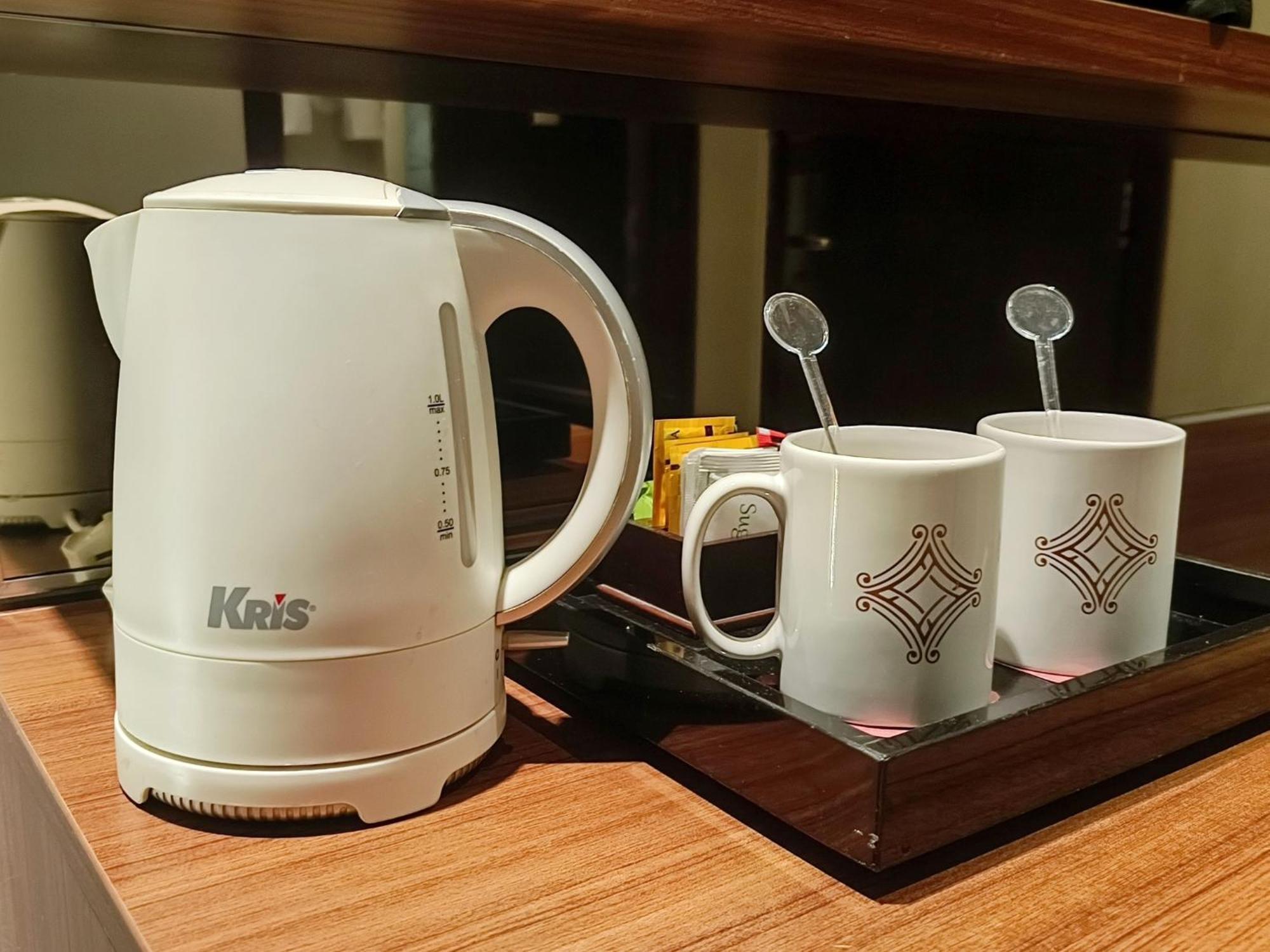 Grand Cakra Hotel Malang Kültér fotó