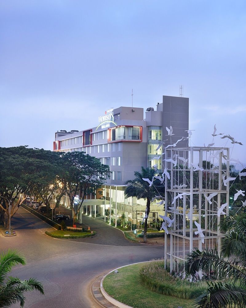 Grand Cakra Hotel Malang Kültér fotó