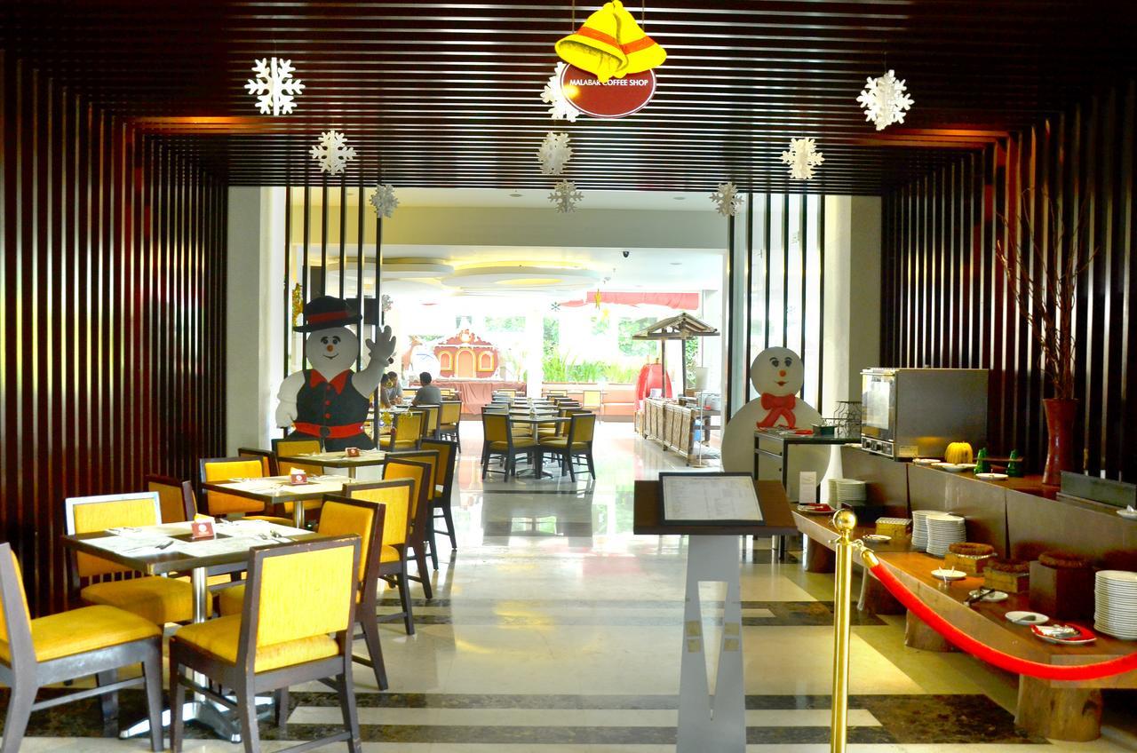 Grand Cakra Hotel Malang Kültér fotó